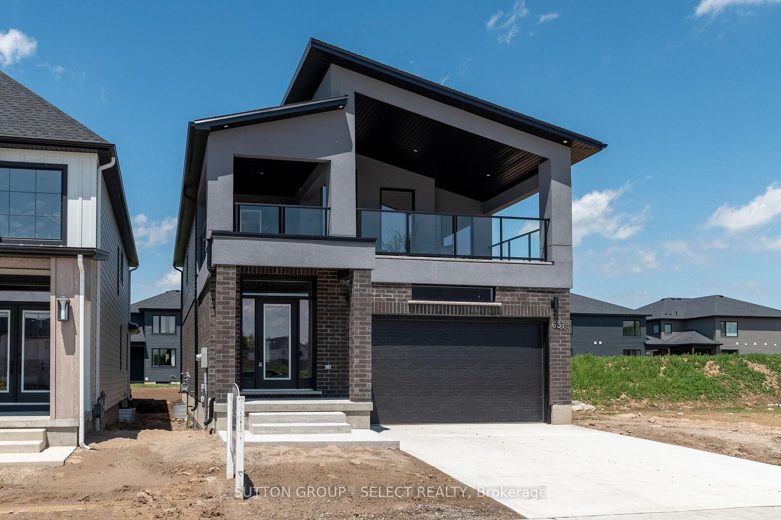 Property Photo: 6342 Heathwoods Avenue ON N6P 1H5