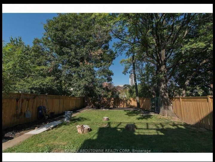 Property Photo:  66 Wellington Street S 101  ON L8N 2R1 