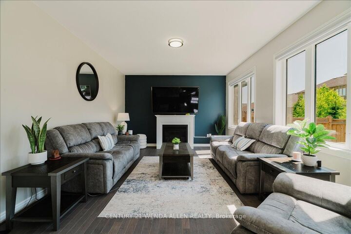 Property Photo:  6 Timber Drive  ON L0A 1G0 