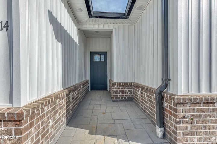 Property Photo:  106 Klm Drive Ste 13  TN 37615 