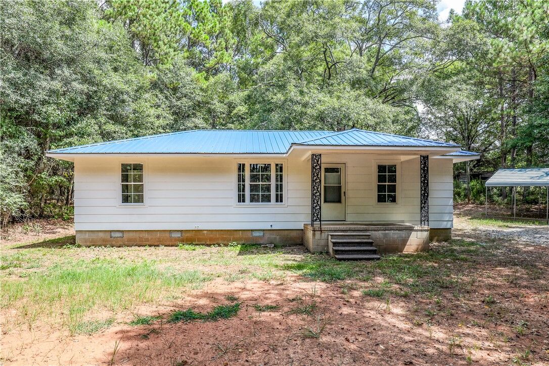 Property Photo: 116 Leona Drive SC 29655