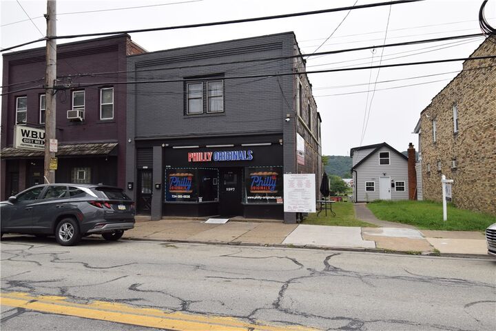 Property Photo: 1507 Duss Avenue PA 15003