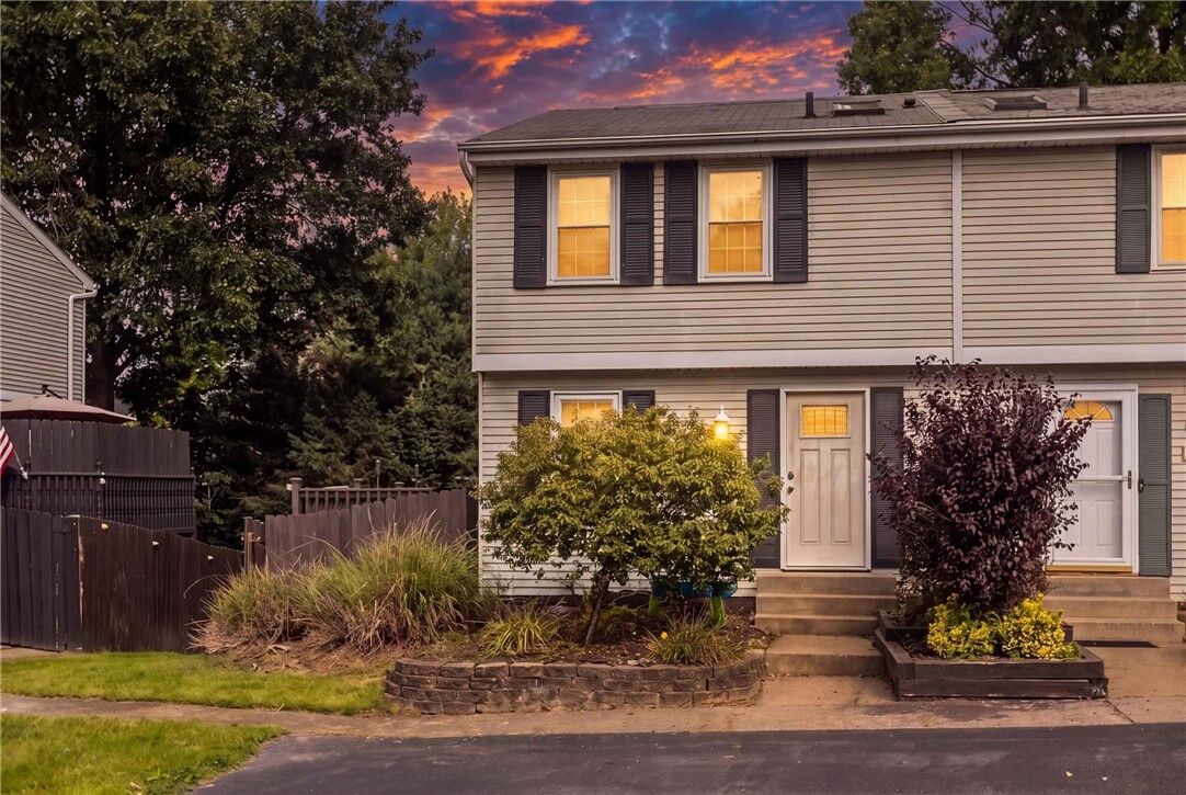 Property Photo: 322 Parkwood Dr PA 16066