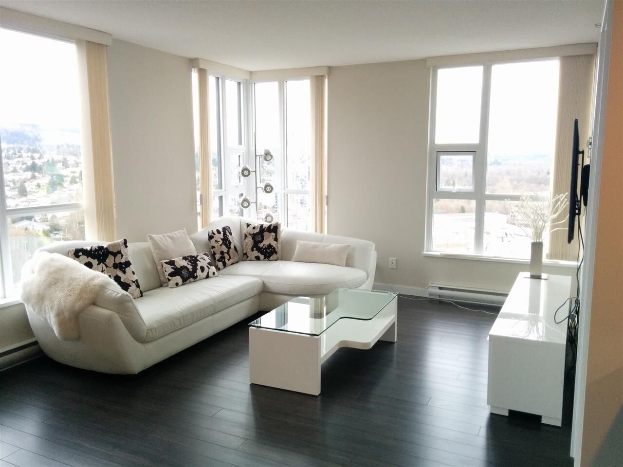 Property Photo:  2200 Douglas Road 20fl  BC V5C 5A7 