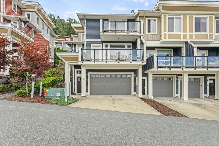 6026 Lindeman Street 8 — photo 1