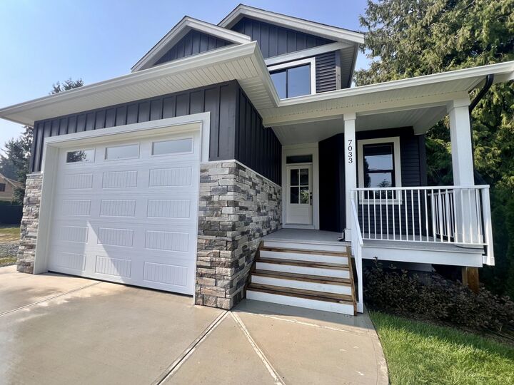 Photo de la propriété: 7033 Eden Drive BC V2R 1E6
