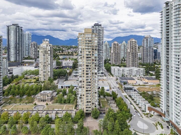 Property Photo:  2355 Madison Avenue 2501  BC V5C 0B3 