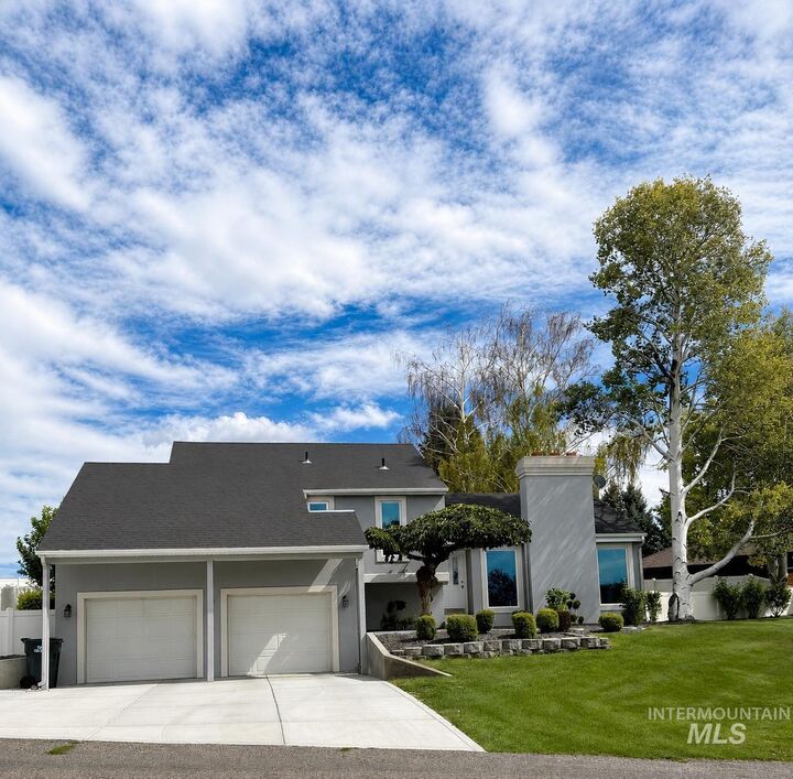 Property Photo:  551 Terrace Dr  ID 83318 