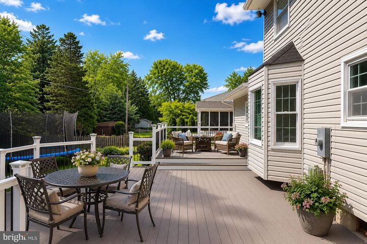 Property Photo: 13407 Brookfield Drive VA 20151