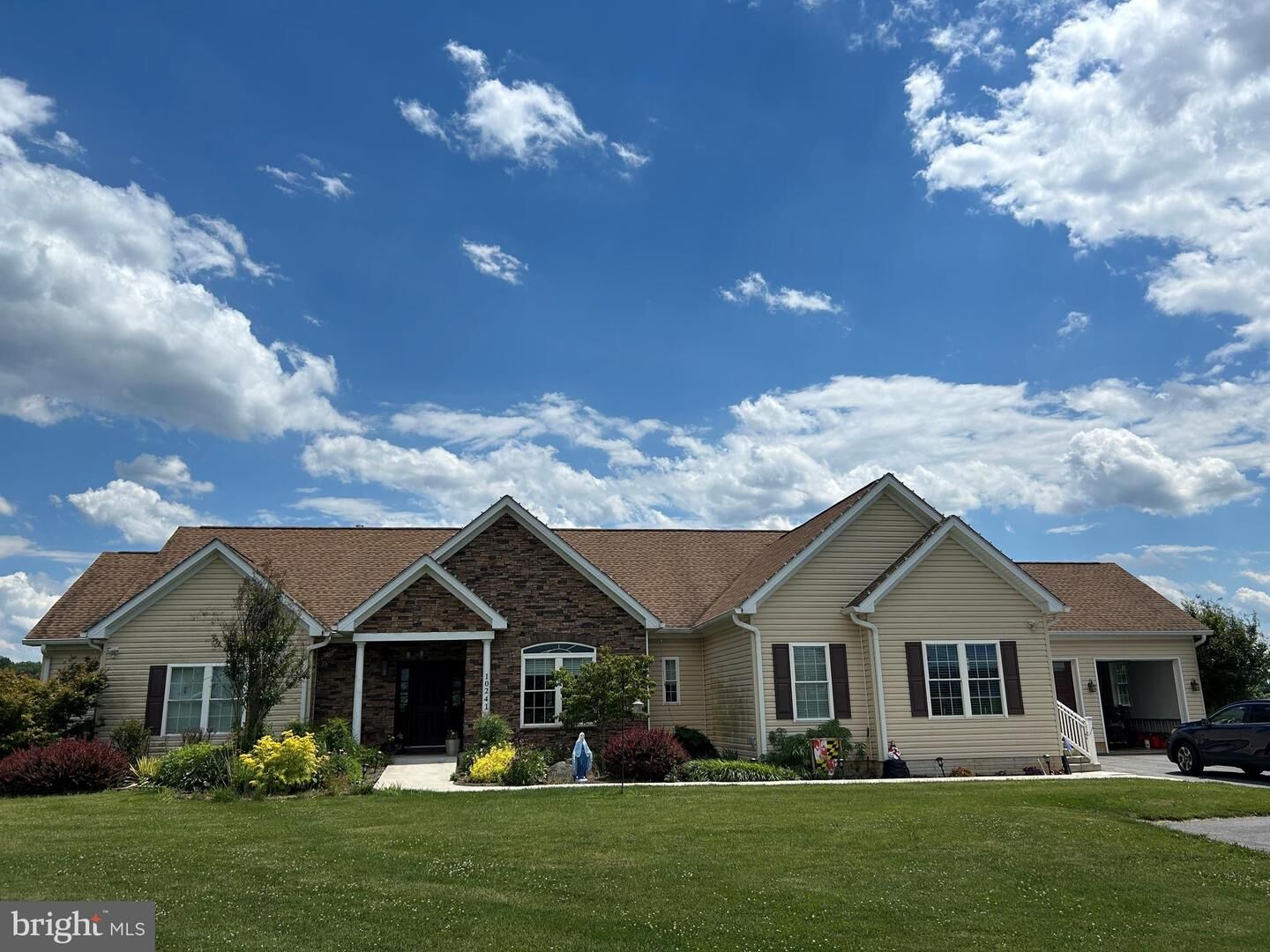 Property Photo:  10241 Woodsboro Pike  MD 21793 