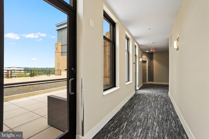 Property Photo:  525 N Fayette Street 621  VA 22314 