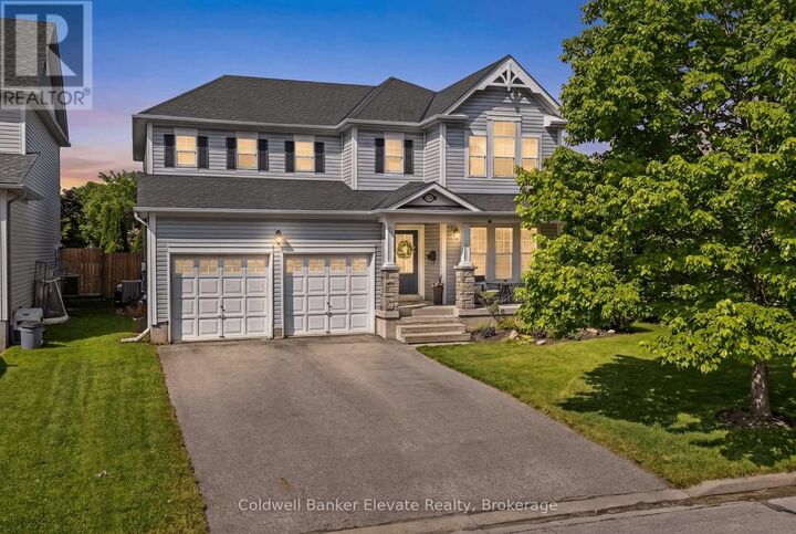 Property Photo:  28 Brown's Crescent  ON L7J 3A4 