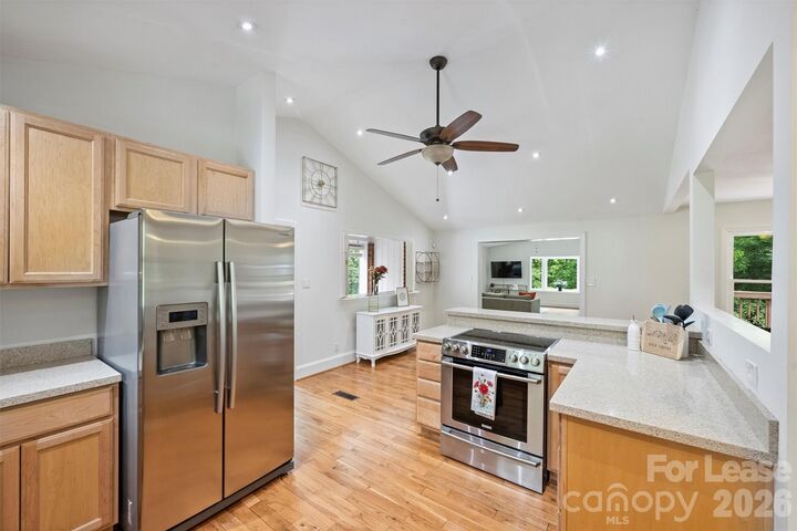 Property Photo: 2027 Wensley Drive NC 28210