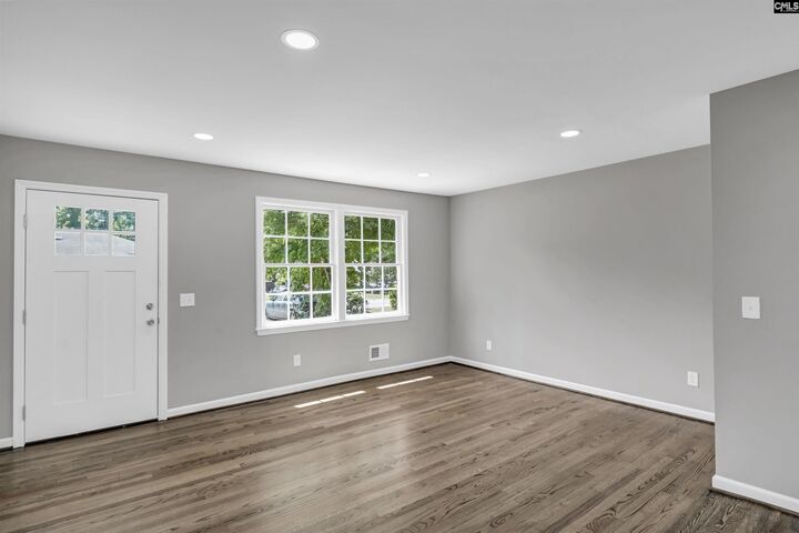 Property Photo:  1025 Haverford  SC 29203 
