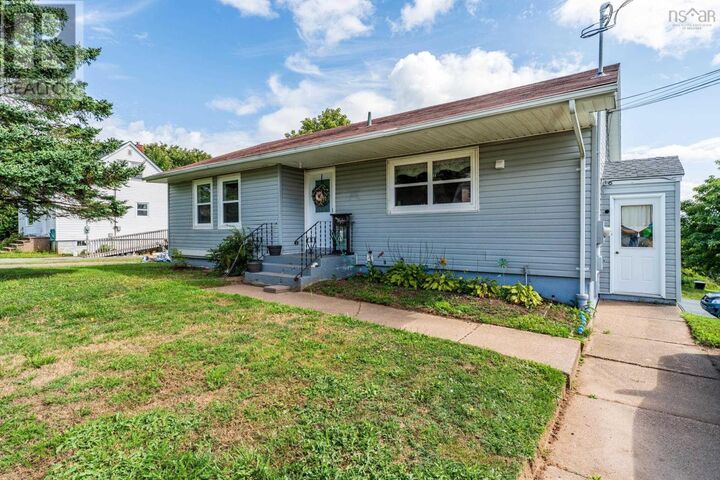 Property Photo:  126 King Street  NS B0V 1A0 