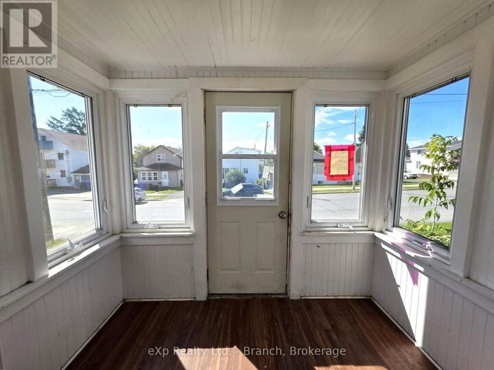 Property Photo:  14 Taylor Avenue  ON P2N 2L1 