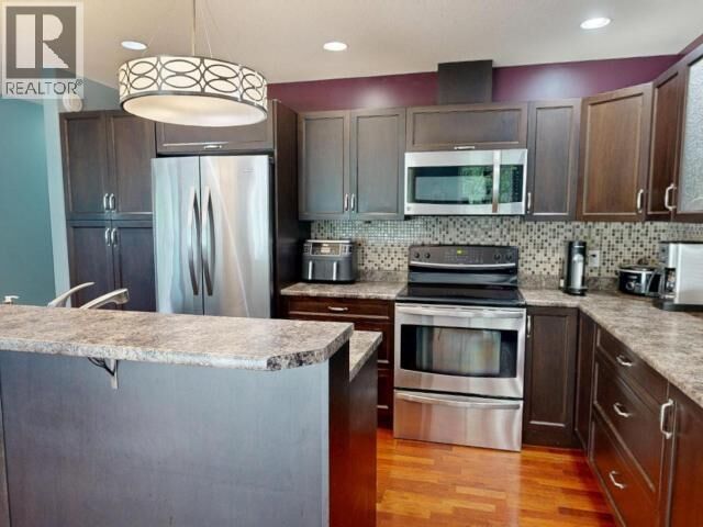 Property Photo:  3980 Westview Ave  BC V8A 5V3 