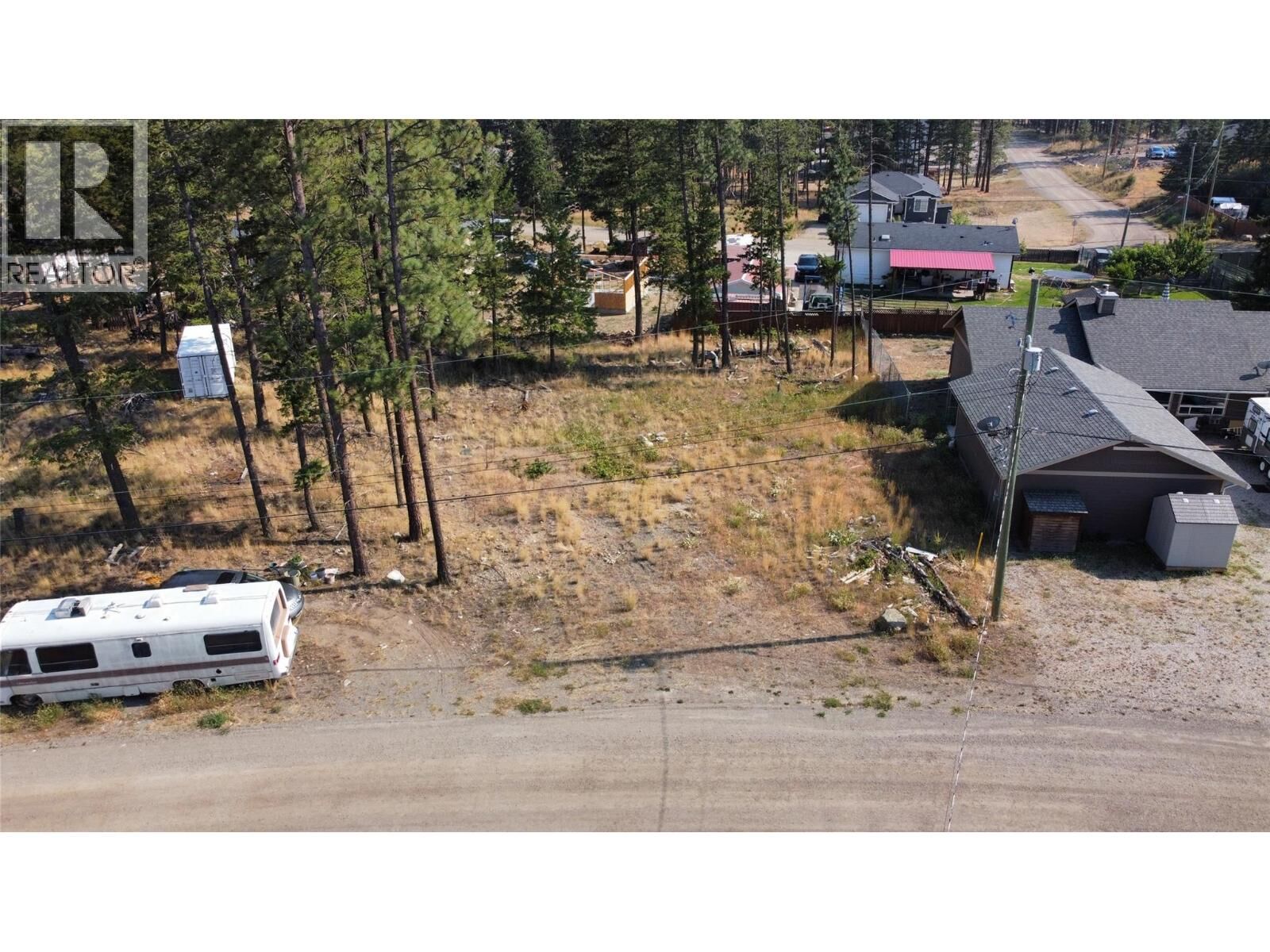 Property Photo:  635 Muir Road  BC V1T 7Z3 