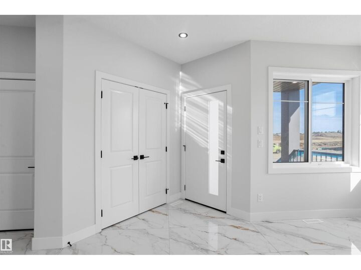 Property Photo: 244 21 St SW AB T6X 3C9