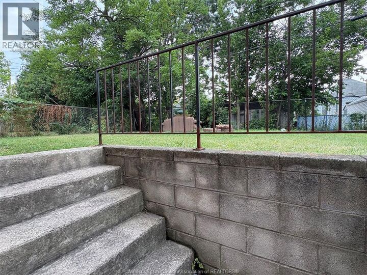 Property Photo:  327 Curry  ON N9B 2B6 