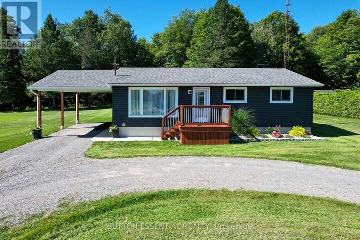 Property Photo:  6174 County Rd 15 Road  ON K6V 5T2 