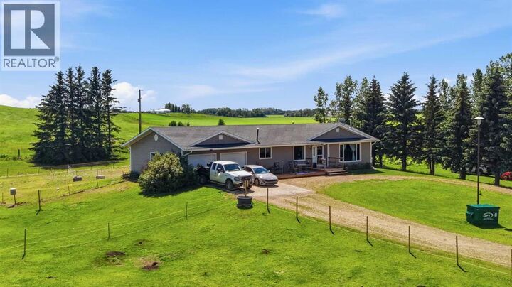 Property Photo:  17431 Township Road 444  AB T0B 3Y0 