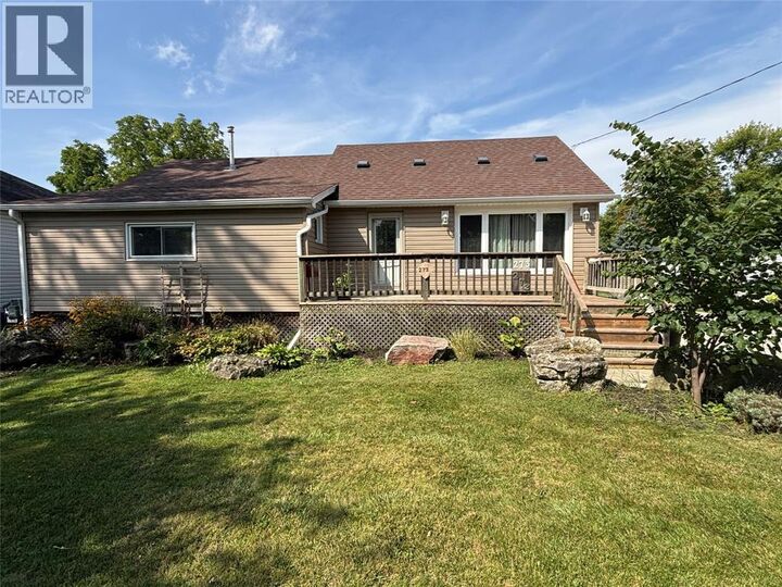 Property Photo:  273 Emma Street  ON N7T 3A1 