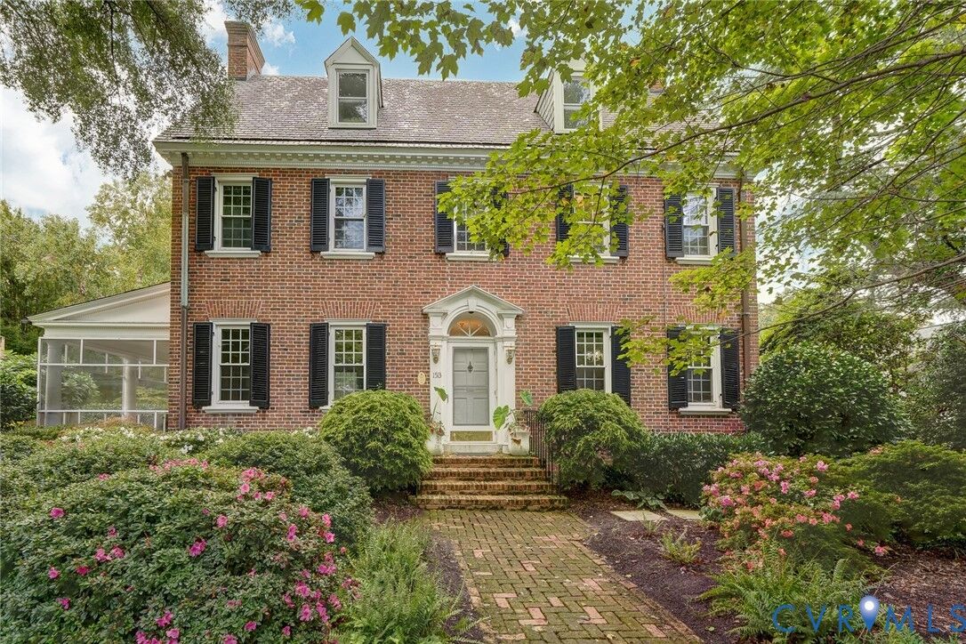 Property Photo:  1513 Laburnum Park Boulevard  VA 23227 