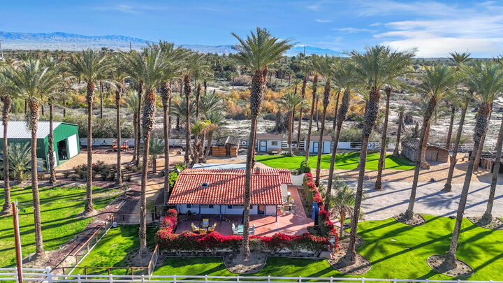 Property Photo:  58200 Almonte Drive  CA 92253 