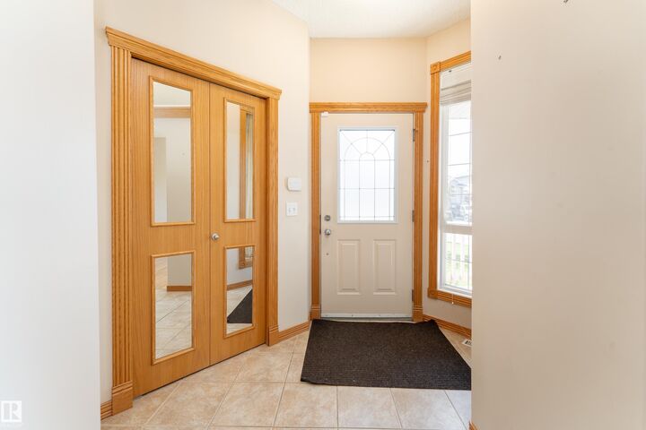 Property Photo:  10820 178 Avenue NW  AB T5X 6H6 