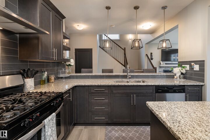 Property Photo:  7038 172A Avenue NW  AB T5Z 0M9 