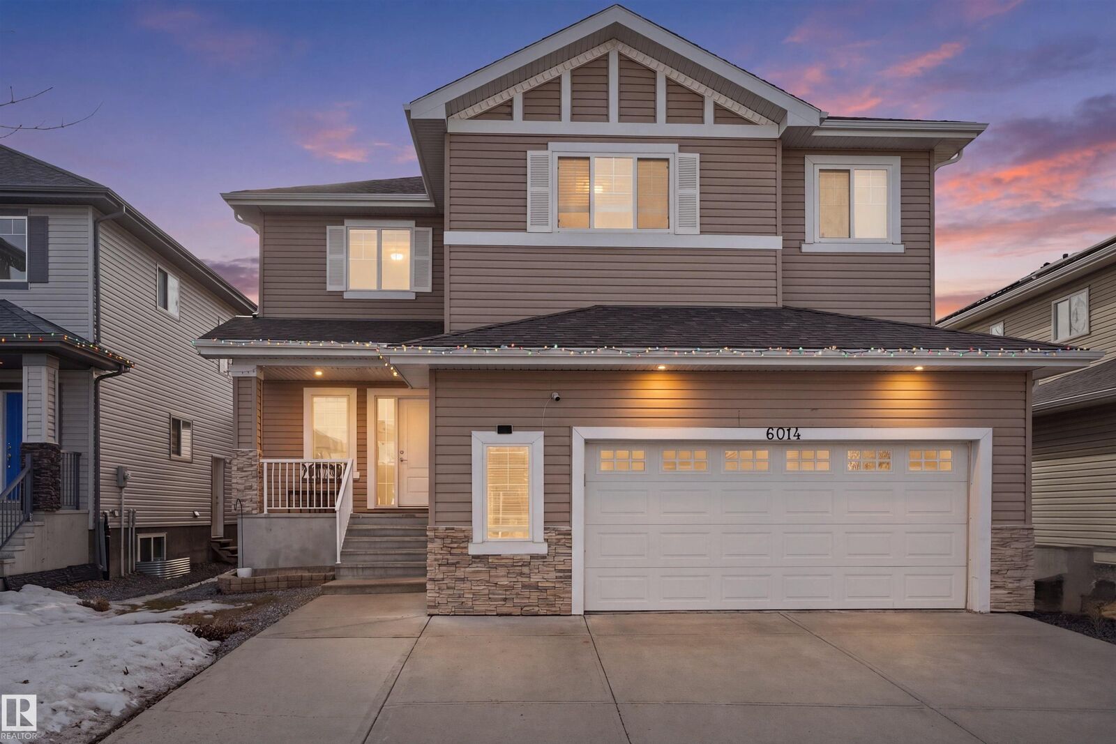 Property Photo:  6014 60 Street  AB T4X 0H8 