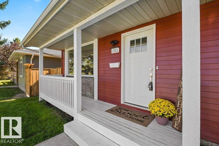 Property Photo:  2311 146 Avenue NW  AB T5Y 1W4 