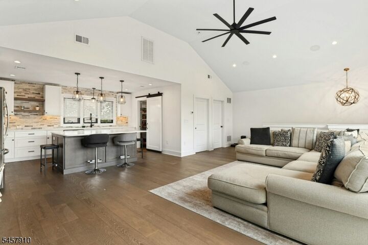 Property Photo:  15 Starboard Ct  NJ 08723 