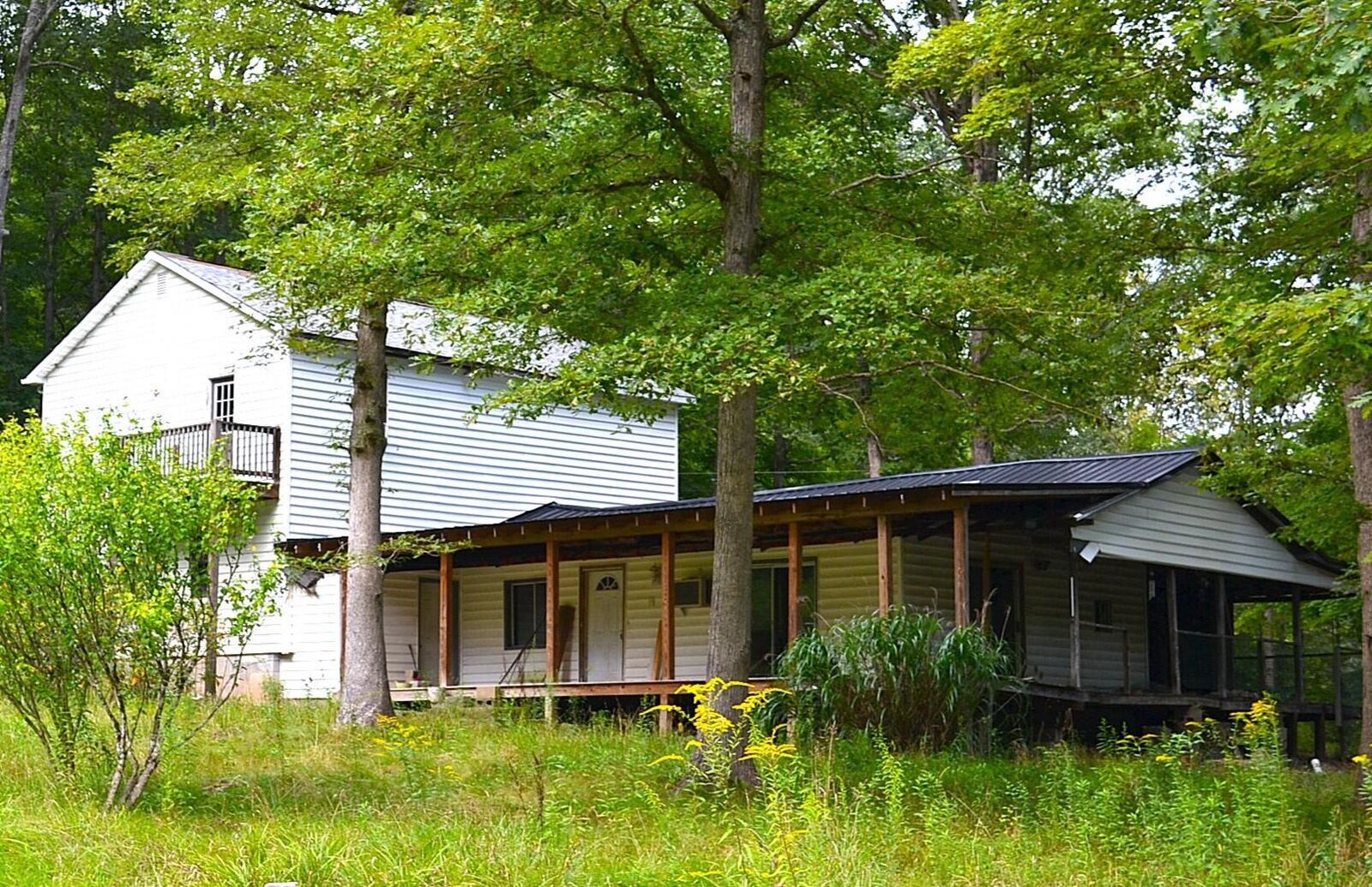 Property Photo:  7649 Moncove Lake Rd  WV 24941 