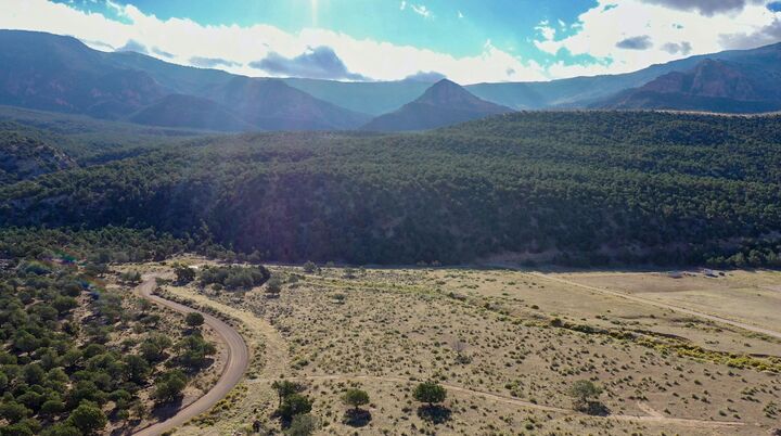 Property Photo: 3678 S Shurtz Canyon Rd UT 84720