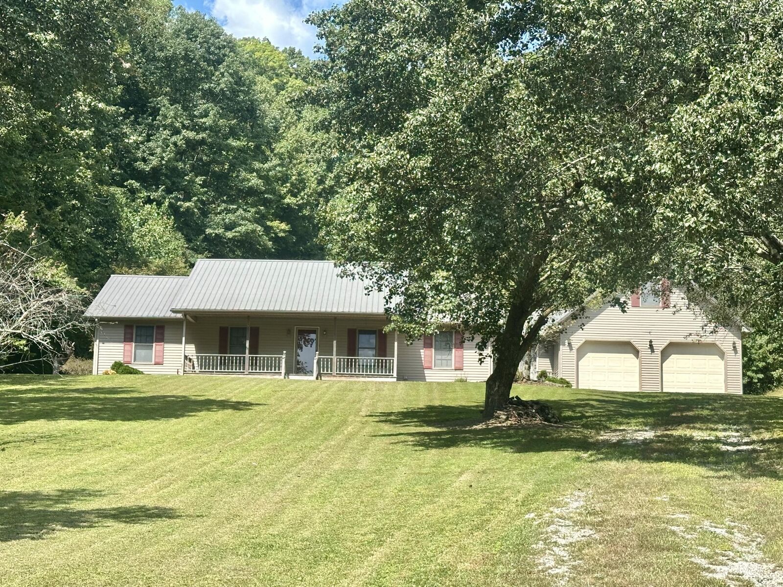 Property Photo:  182 Brandi Drive  KY 40744 