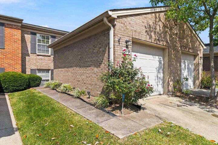 Property Photo:  319 Johns Turn Trail  KY 40514 