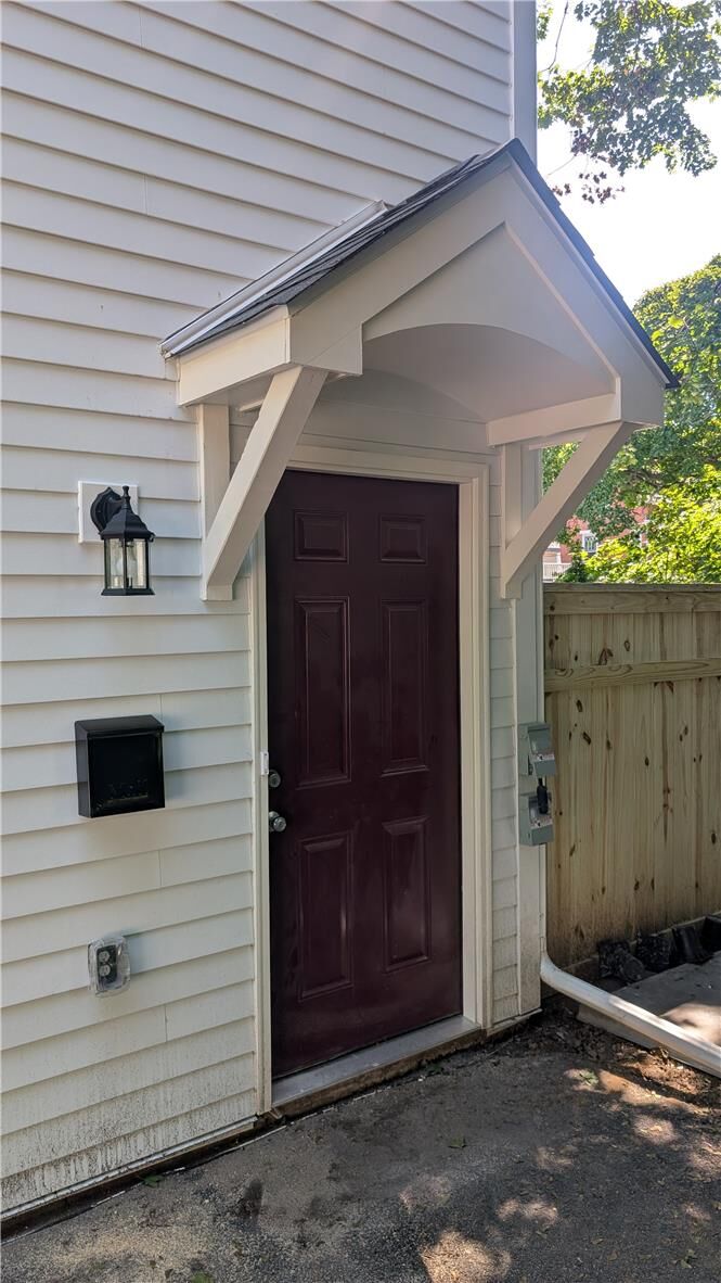 Property Photo:  242 Walnut Street 2  PA 18018 