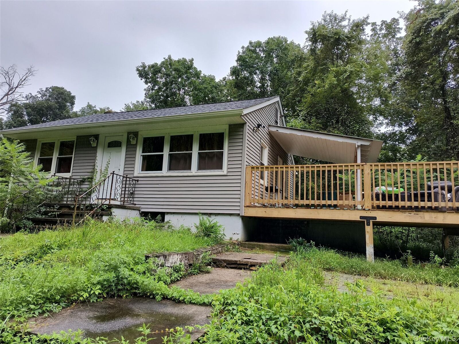 Property Photo:  28 Pine Tree Lane  NY 12790 