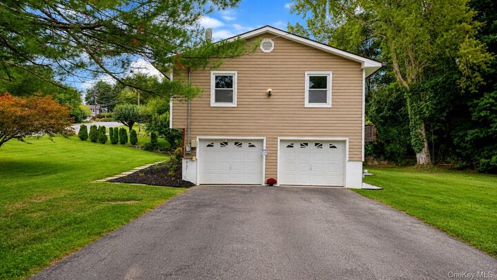 Property Photo: 60 Sutton Park Road NY 12603