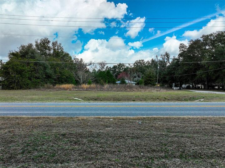 Property Photo: 106 NW Fat Cat Court FL 32055