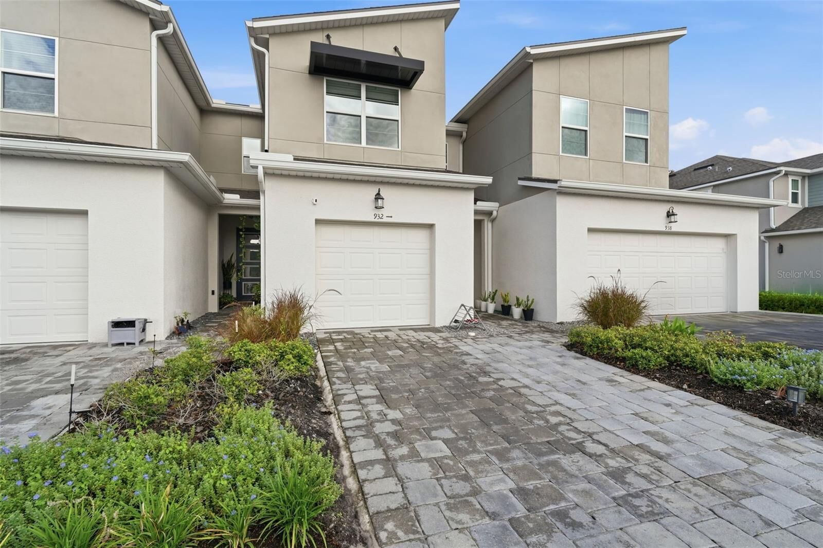 Property Photo:  932 Spring Palms Loop  FL 32828 