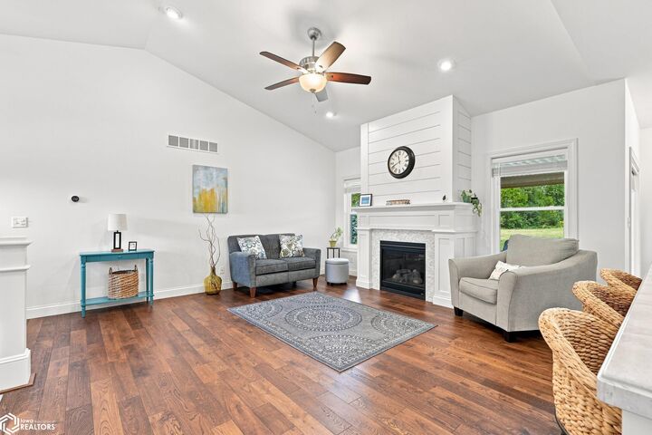Property Photo:  2616 Lavender Lane  IA 52601 