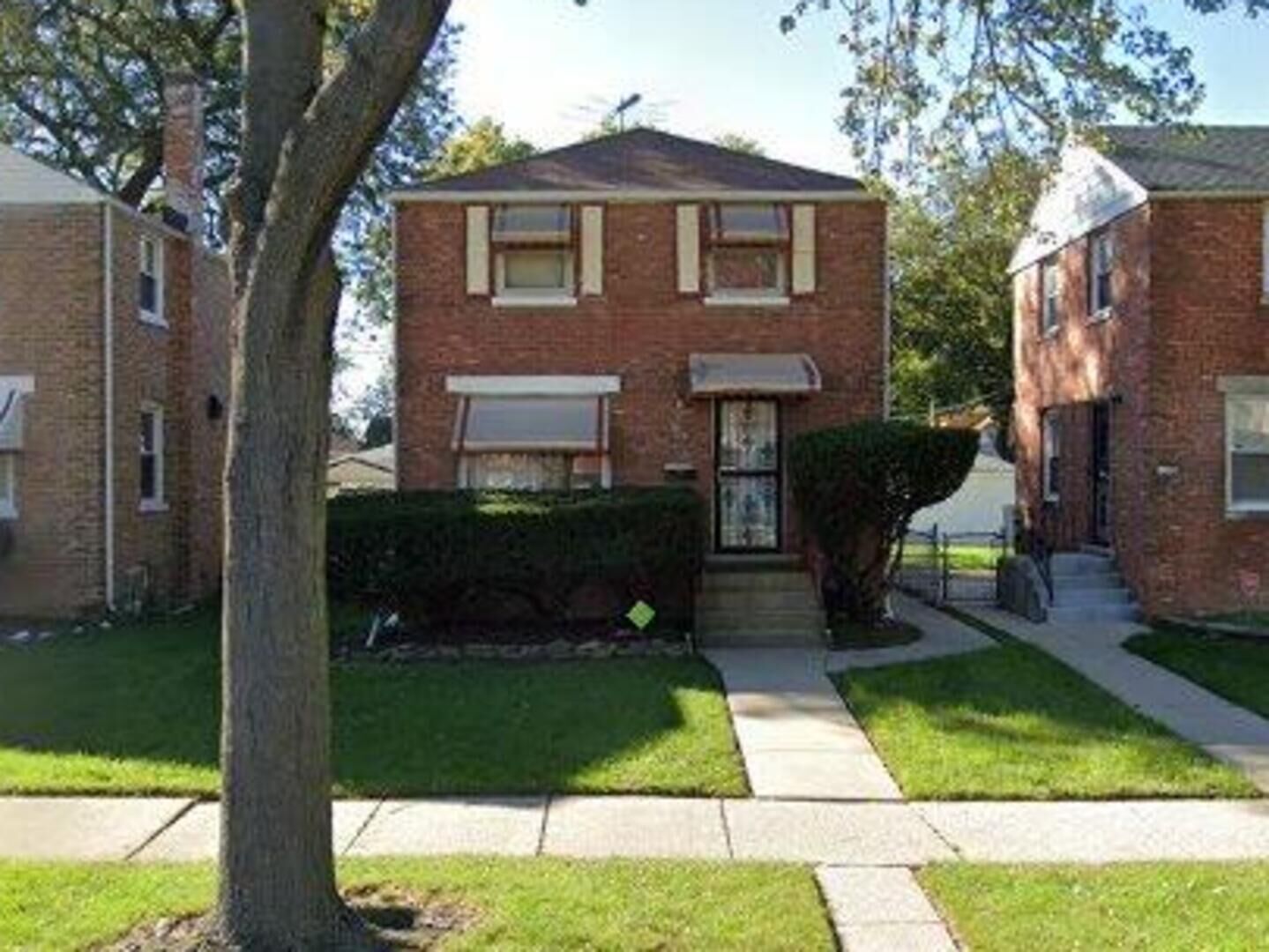 Property Photo:  2016 S 23rd Avenue  IL 60155 