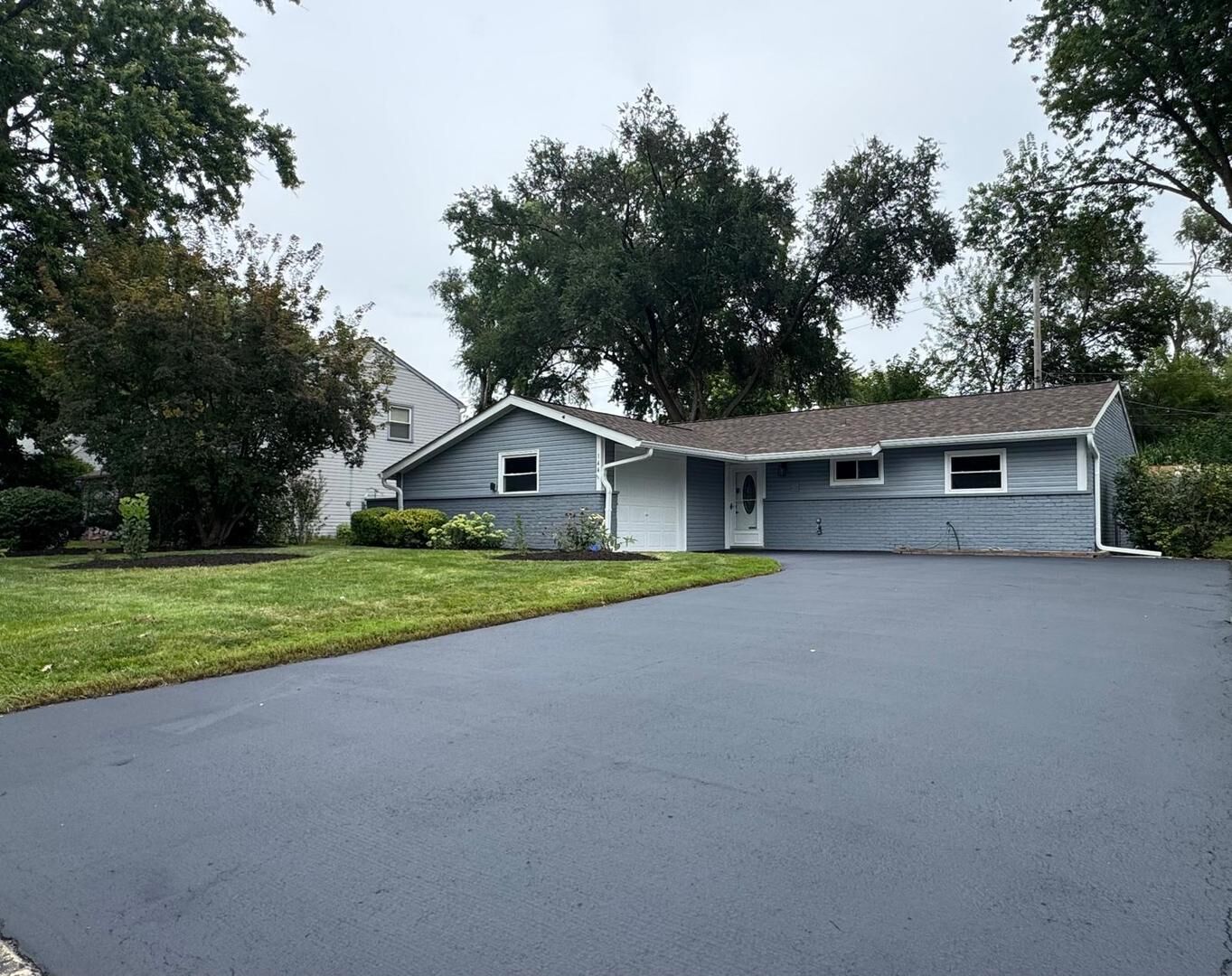 Property Photo:  144 N Pinecrest Road  IL 60440 