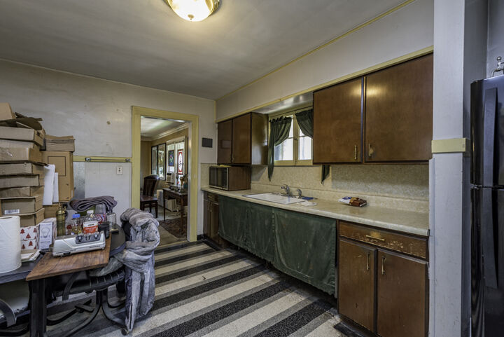 Property Photo: 1033 W Atlantic Avenue IL 60085