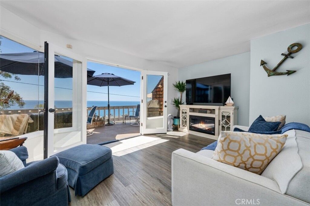 Property Photo: 2430 Glenneyre CA 92651