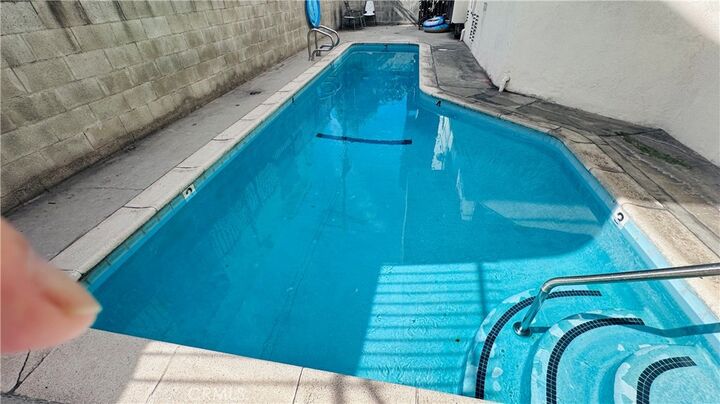Property Photo:  1209 N Mansfield  CA 90038 