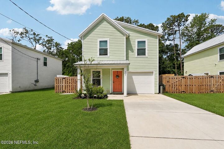 Property Photo:  515 S Woodlawn Street  FL 32084 